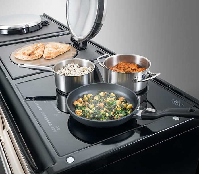 State-of-the-art induction hob available on AGA eR3 Series models